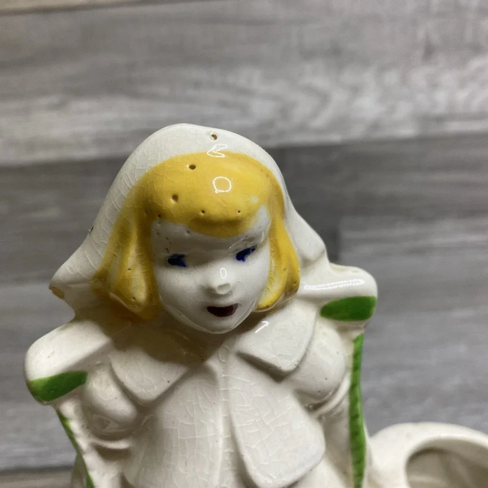 VTG Dutch Girl With Water Buckets 1950's Ceramic Planter Figurine 6.5